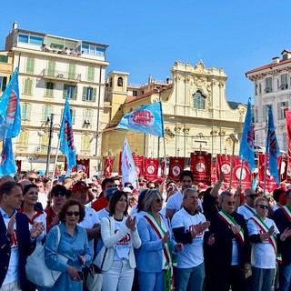 Sanremo "invasa" dalla Fidas, in 3.000 per la 41° giornata del Donatore di sangue (Foto e video)