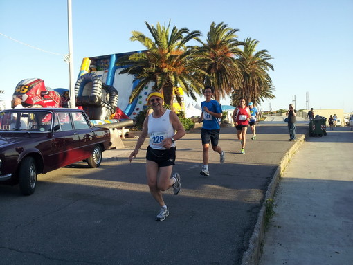 Imperia: domani la corsa podistica 'La 5 miglia dei 2 moli', le disposizioni della Polizia Municipale Imperia: domani la corsa podistica 'La 5 miglia dei 2 moli', le disposizioni della Polizia Municipale