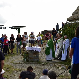 Monte Saccarello: una folla per la 122° Festa del Redentore (galleria fotografica) Monte Saccarello: una folla per la 122° Festa del Redentore (galleria fotografica)