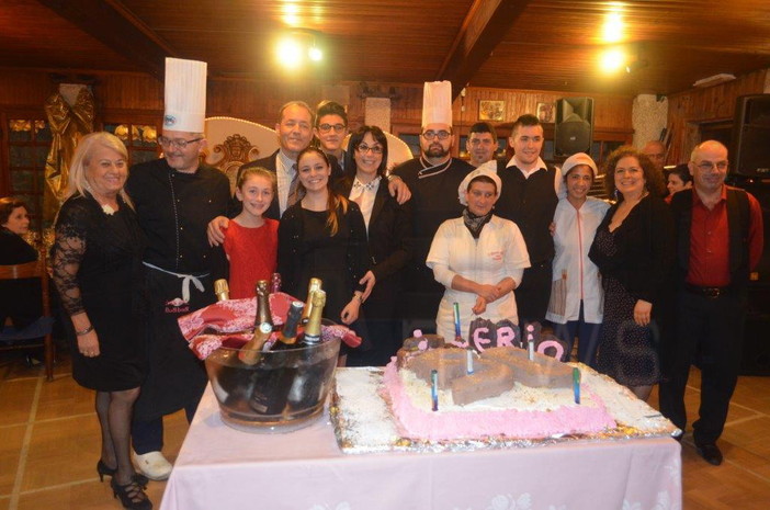 Vallecrosia: festeggiati i 50 anni di attività nel ricordo di Erio Tripodi il ristorante del 'Tempio della Canzone'