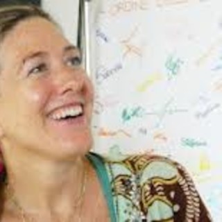 Imperia. sabato prossimo, spettacolo 'Uomini e Torte' con Paola Bigatto e Lisa Capaccioli