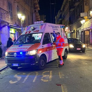 Ventimiglia, rissa tra extracomunitari in via Aprosio: feriti 2 immigrati