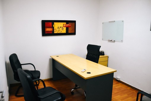 7 segnali che il tuo ufficio ha bisogno di un'impresa di pulizie