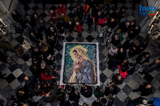 Imperia: grande successo per l'infiorata dell'8 dicembre nella Basilica di San Giovanni (foto)