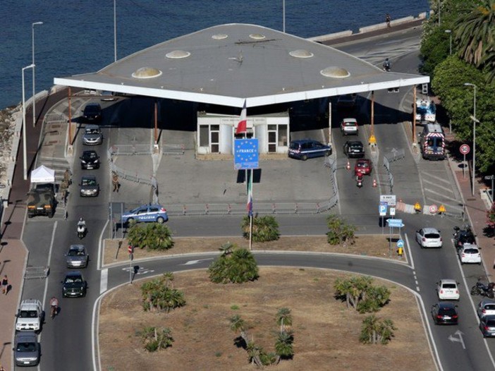 Ventimiglia: cooperazione internazionale alla Frontiera, brillante risultato per la Polizia con 8 arresti in 7 giorni