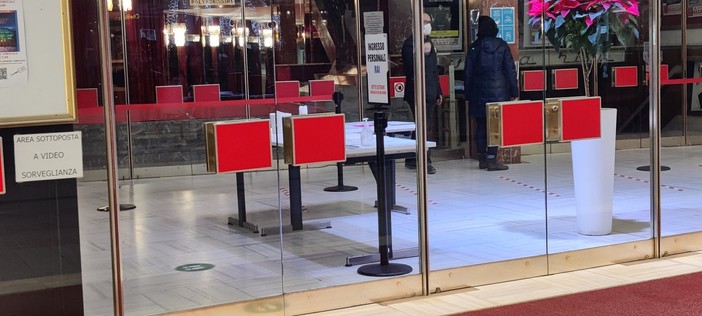 Festival di Sanremo senza pubblico, nemmeno i figuranti: l'ufficialità arriva oggi dal Ministro Franceschini Festival di Sanremo senza pubblico, nemmeno i figuranti: l'ufficialità arriva oggi dal Ministro Franceschini