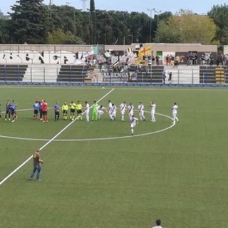Calcio, Eccellenza. Polemiche per l'arbitraggio di Albenga-Imperia, i neroazzurri "Meritiamo rispetto"