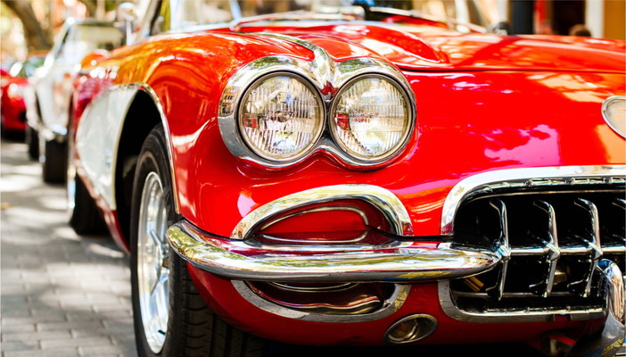Domani e domenica doppio appuntamento per le auto d'epoca sulla costa e nell'entroterra Domani e domenica doppio appuntamento per le auto d'epoca sulla costa e nell'entroterra