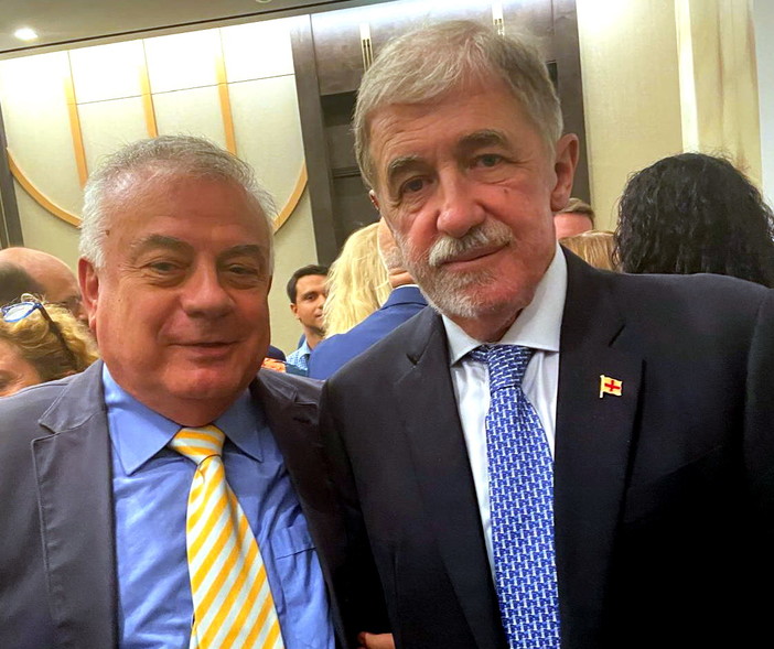 Elezioni Regionali: Alberto Alberti "Vogliamo costruire una regione orientata al futuro e allo sviluppo" Elezioni Regionali: Alberto Alberti "Vogliamo costruire una regione orientata al futuro e allo sviluppo"