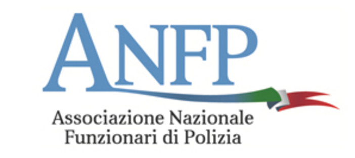 Ventimiglia, intervento del segretario nazionale ANFP sulle condizioni del Commissariato dopo l'emergenza migranti: “I Questori non possono intervenire concretamente” Ventimiglia, intervento del segretario nazionale ANFP sulle condizioni del Commissariato dopo l'emergenza migranti: “I Questori non possono intervenire concretamente”