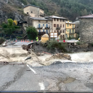 Frana a Tenda, circolazione sospesa per i treni tra Limone e Ventimiglia (Video)