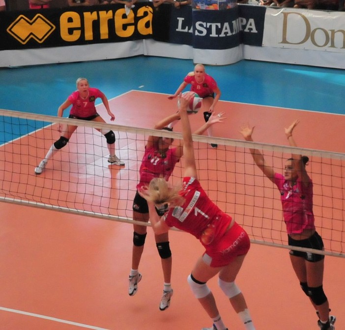 Pallavolo: domani Cannes-Giaveno è la finale del 28° torneo di Sanremo