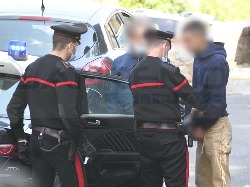Sanremo: tunisino con la cocaina arrestato dai Carabinieri in via Dante Alighieri (Foto)