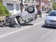 Riva Ligure: si capotta con l'auto dopo aver preso il cordolo, conducente lievemente ferito (Foto)