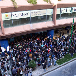 Ieri la prima 'carica dei 400 ha invaso il Palafiori per le prime audizioni di 'Area Sanremo 2017'