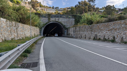 Sanremo: tre notti di chiusura tra San Martino e San Lazzaro sull'Aurelia Bis dalle 21 alle 6 Sanremo: tre notti di chiusura tra San Martino e San Lazzaro sull'Aurelia Bis dalle 21 alle 6