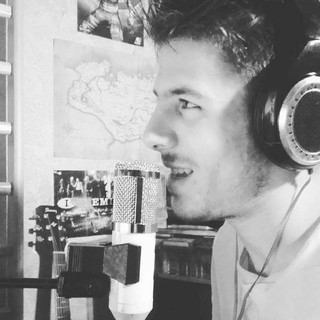 Anche il cantautore di Buggio Alberto Pastor al programma 'Incantatu' di Rai 3 di fronte all'Ariston