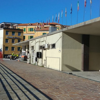 I lavori sul 'solettone' di piazza Colombo I lavori sul 'solettone' di piazza Colombo