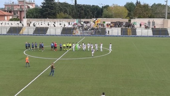 Calcio, Eccellenza. Polemiche per l'arbitraggio di Albenga-Imperia, i neroazzurri "Meritiamo rispetto" Calcio, Eccellenza. Polemiche per l'arbitraggio di Albenga-Imperia, i neroazzurri "Meritiamo rispetto"