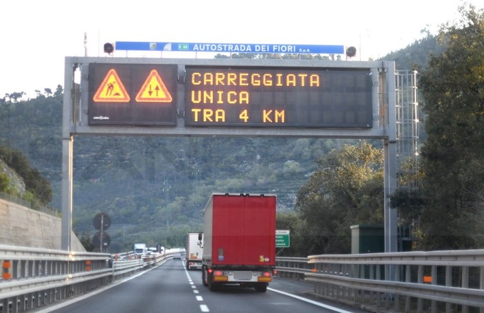 Viabilità: i cantieri della prossima settimana sulla A10 (Savona-Ventimiglia) e sulla A6 (Torino-Savona) Viabilità: i cantieri della prossima settimana sulla A10 (Savona-Ventimiglia) e sulla A6 (Torino-Savona)