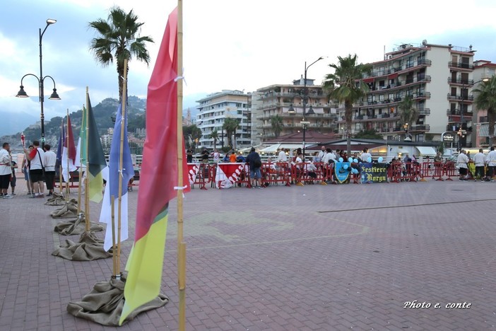 Ventimiglia: ieri sera i giochi d'epoca dell'Agosto Medievale, le foto di Eugenio Conte