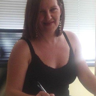 Ventimiglia: venerdì prossimo alla 'MoscaBianca' la presentazione del libro di Alessandra Pallanca Ventimiglia: venerdì prossimo alla 'MoscaBianca' la presentazione del libro di Alessandra Pallanca