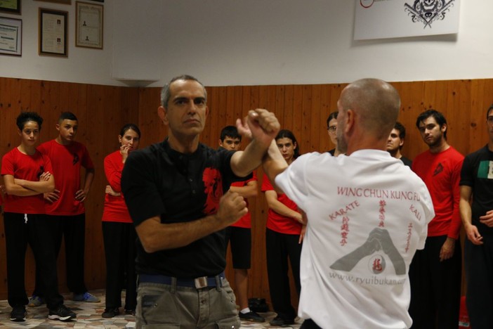 Il benessere passa attraverso il divertimento: ecco tutte le discipline dell'ASD CWK di Sanremo tra arti marziali, fitness e macumba Il benessere passa attraverso il divertimento: ecco tutte le discipline dell'ASD CWK di Sanremo tra arti marziali, fitness e macumba