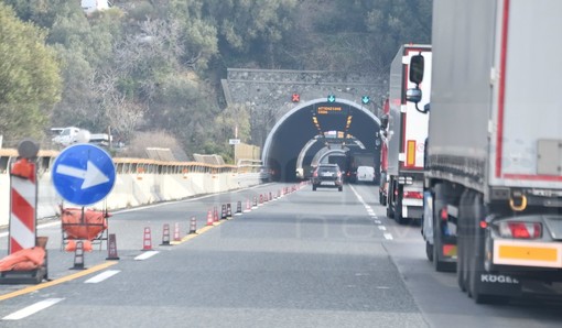 Autostrade: ripresa cantieri da lunedì, salvaguardia dei fine settimana nuovo stop 27 maggio-6 giugno