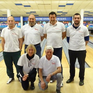 Nella foto la quadretta degli Amici del Castello