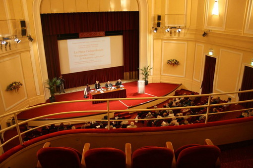Sanremo: oggi pomeriggio lezione con il Prof. Fabio Barricalla alla prima lezione Unitre in Comune
