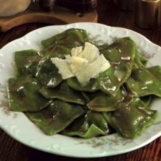 Non sai cosa cucinare? Ecco una ricetta geniale presa dal ricettario di pasta Fresca Morena della provincia di Imperia