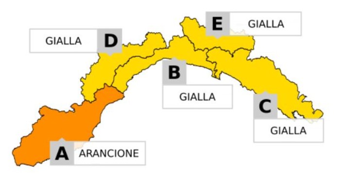 Uno dei cartelli di allerta meteo di ieri Uno dei cartelli di allerta meteo di ieri