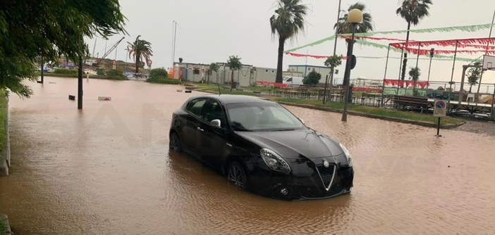 Maltempo sul Ponente: 50 millimetri picco massimo ad Airole, qualche allagamento e tendenza a miglioramento