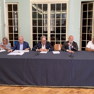 Rivieracqua: Scajola ha presentato la relazione sul futuro della società all'assemblea dei sindaci Rivieracqua: Scajola ha presentato la relazione sul futuro della società all'assemblea dei sindaci