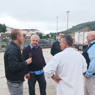 Elezioni, Alberto Alberti: "Non conta il colore politico o lo schieramento, ma la competenza, le idee, la voglia di fare e di esserci sempre per i cittadini" Elezioni, Alberto Alberti: "Non conta il colore politico o lo schieramento, ma la competenza, le idee, la voglia di fare e di esserci sempre per i cittadini"