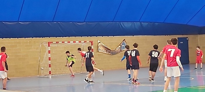 Pallamano: una vittoria e una sconfitta per l'ABC Bordighera, squadra in cima alla classifica insieme al Ventimiglia Pallamano: una vittoria e una sconfitta per l'ABC Bordighera, squadra in cima alla classifica insieme al Ventimiglia
