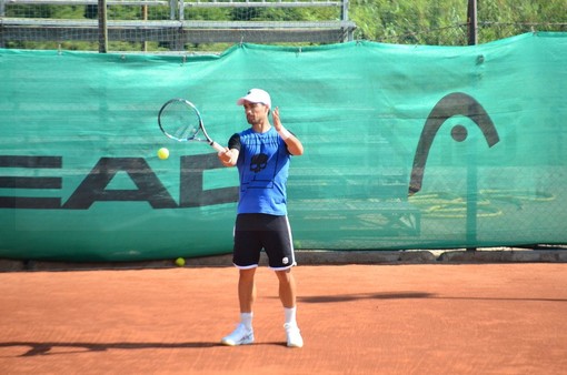 Sanremo: Fabio Fognini si è allenato oggi pomeriggio sui campi in terra del Tennis Club Solaro (Foto e Video)