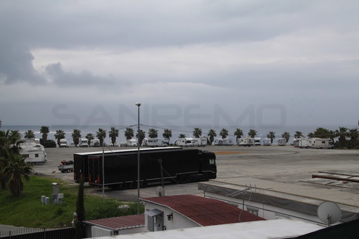 Sanremo: piazzale di Pian di Poma inquinato da idrocarburi, salta il 'Luna Park' di Natale