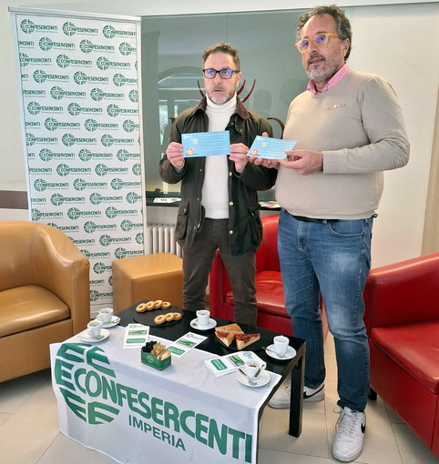 Il vice Presidente della Regione Piana testimonial della campagna di raccolta fondi per l'Emporio Solidale di Sanremo Il vice Presidente della Regione Piana testimonial della campagna di raccolta fondi per l'Emporio Solidale di Sanremo