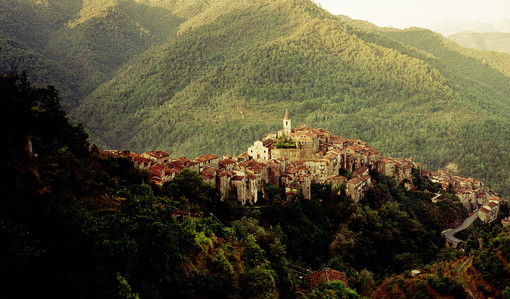 Regione: turismo, la Liguria rilancia “Borghi di eccellenza’ per la campagna d’inverno Regione: turismo, la Liguria rilancia “Borghi di eccellenza’ per la campagna d’inverno