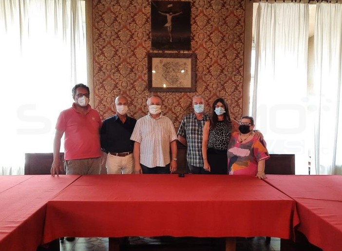 A Col di Nava Confesercenti Cuneo e Imperia siglano il “Patto del Turismo e del Commercio” A Col di Nava Confesercenti Cuneo e Imperia siglano il “Patto del Turismo e del Commercio”