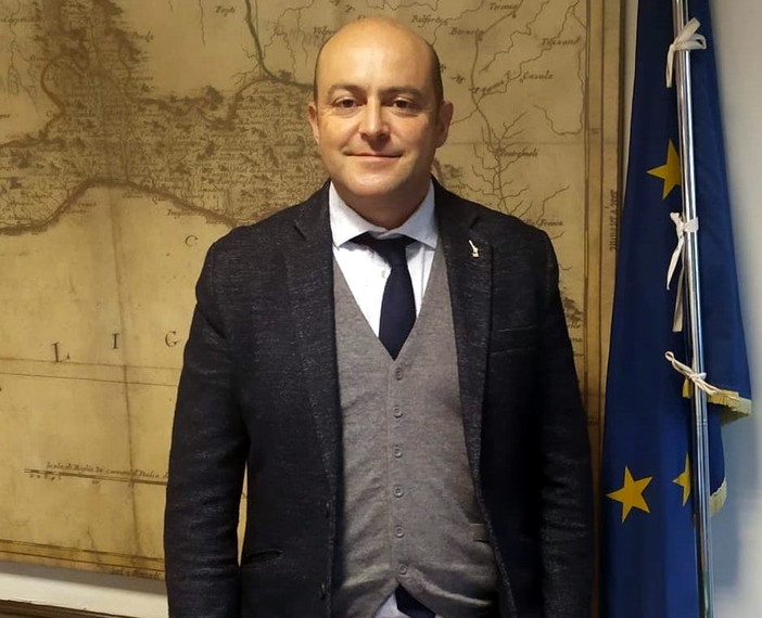 Disturbi alimentari: la Lega in regione “Necessario dotare ogni Asl ligure di un centro Day hospital” Disturbi alimentari: la Lega in regione “Necessario dotare ogni Asl ligure di un centro Day hospital”