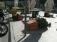 Imperia: raid vandalico ieri sera in piazza Maresca, danneggiate panchine pubbliche e un dehor