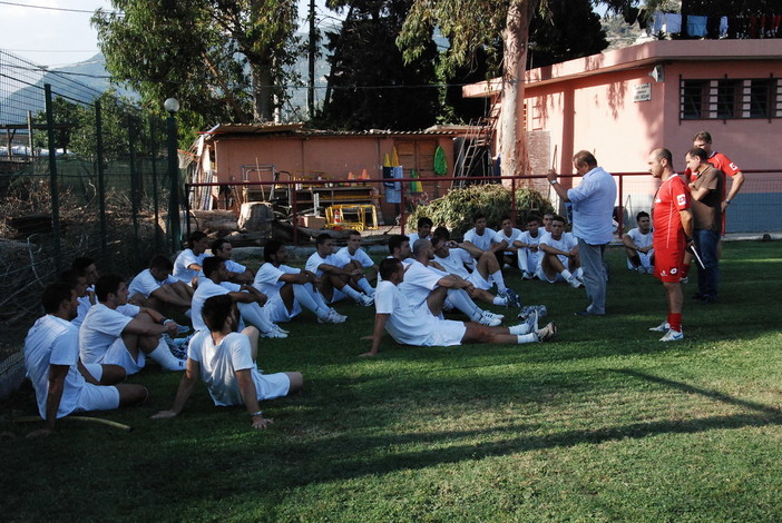 Calcio: dopo la riunione del Consiglio Direttivo, ecco l'organigramma della Argentina Arma Calcio: dopo la riunione del Consiglio Direttivo, ecco l'organigramma della Argentina Arma