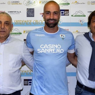 Calcio: continua l'ottimo mercato della Sanremese per la prossima stagione, ecco il difensore Alessandro Manes (Foto) Calcio: continua l'ottimo mercato della Sanremese per la prossima stagione, ecco il difensore Alessandro Manes (Foto)