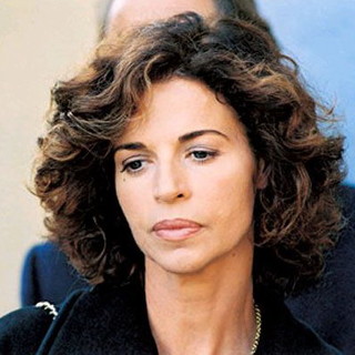 Imperia: prima dello spettacolo serale, domenica pomeriggio Anna Galiena ospite a 'Lo spazio vuoto'