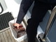 Aragoste pescate sotto la taglia minima consentita, rilasciate ancora vive in mare dalla Guardia Costiera