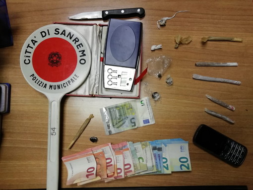 Sanremo: servizio antidroga della Municipale, spacciatore italiano denunciato. Vendeva hashish