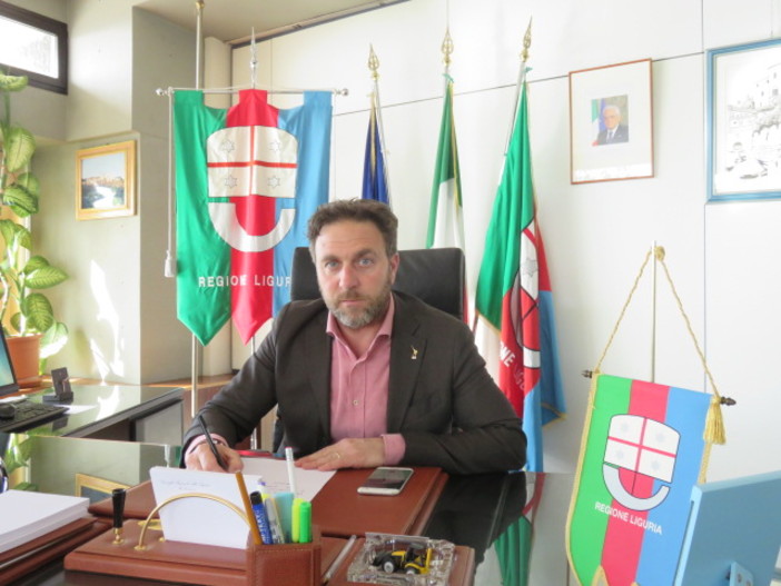 Tragedia sulla strada per Monte Ceppo, il cordoglio del presidente del consiglio regionale Alessandro Piana Tragedia sulla strada per Monte Ceppo, il cordoglio del presidente del consiglio regionale Alessandro Piana