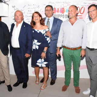 Il direttorio del “Gruppo dei 100” con Giovanni Toti